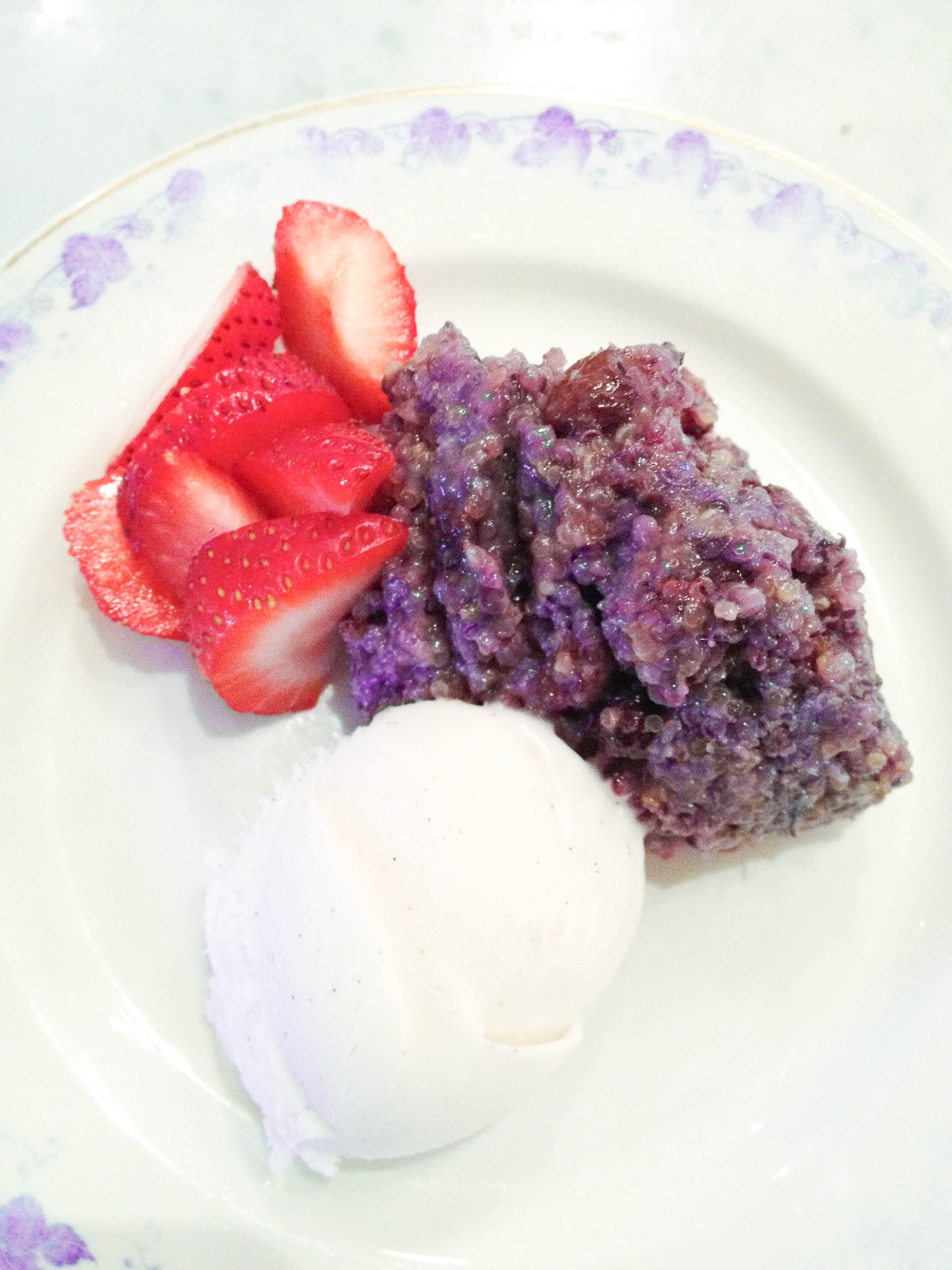 blueberry quinoa pudding